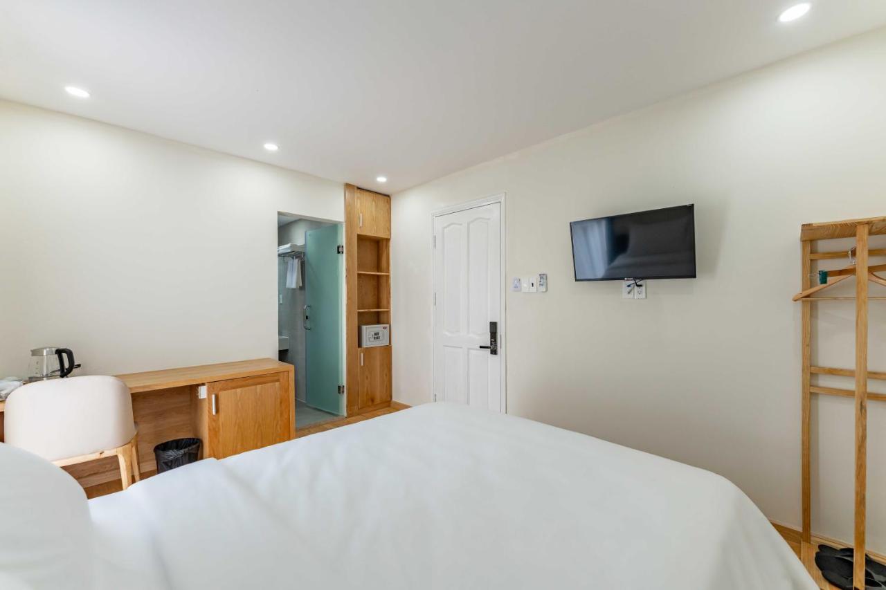 Edoya Hotel Dong Khoi Хошимин Екстериор снимка