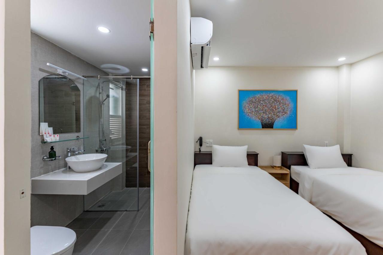 Edoya Hotel Dong Khoi Хошимин Екстериор снимка