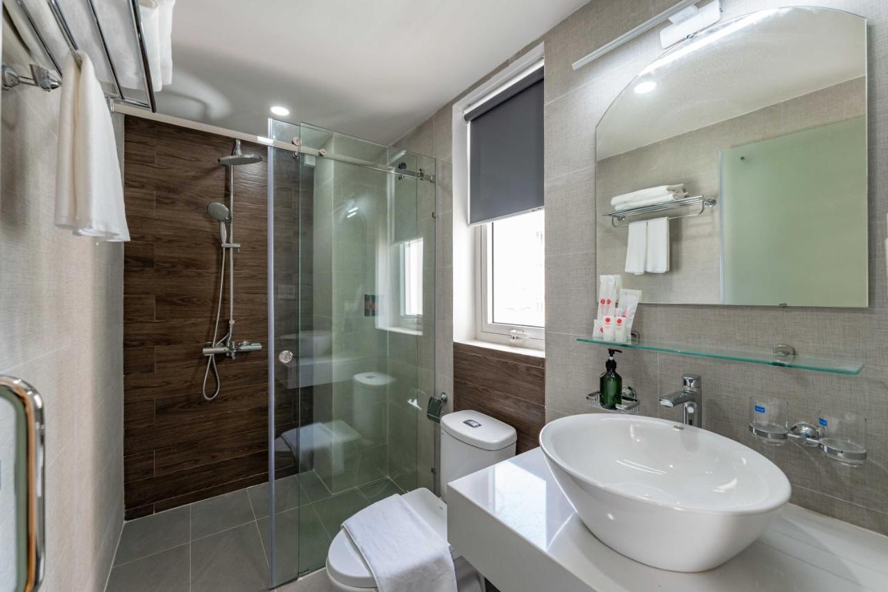 Edoya Hotel Dong Khoi Хошимин Екстериор снимка