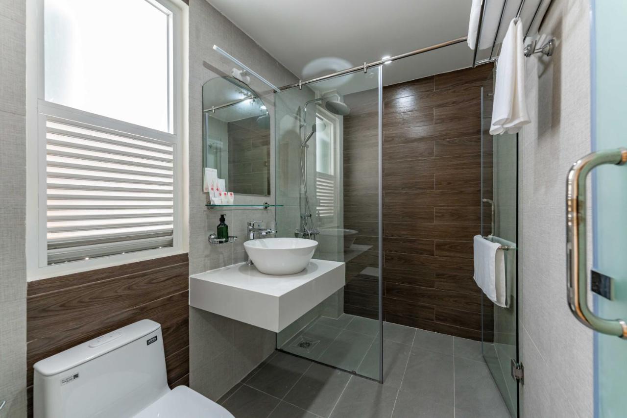 Edoya Hotel Dong Khoi Хошимин Екстериор снимка