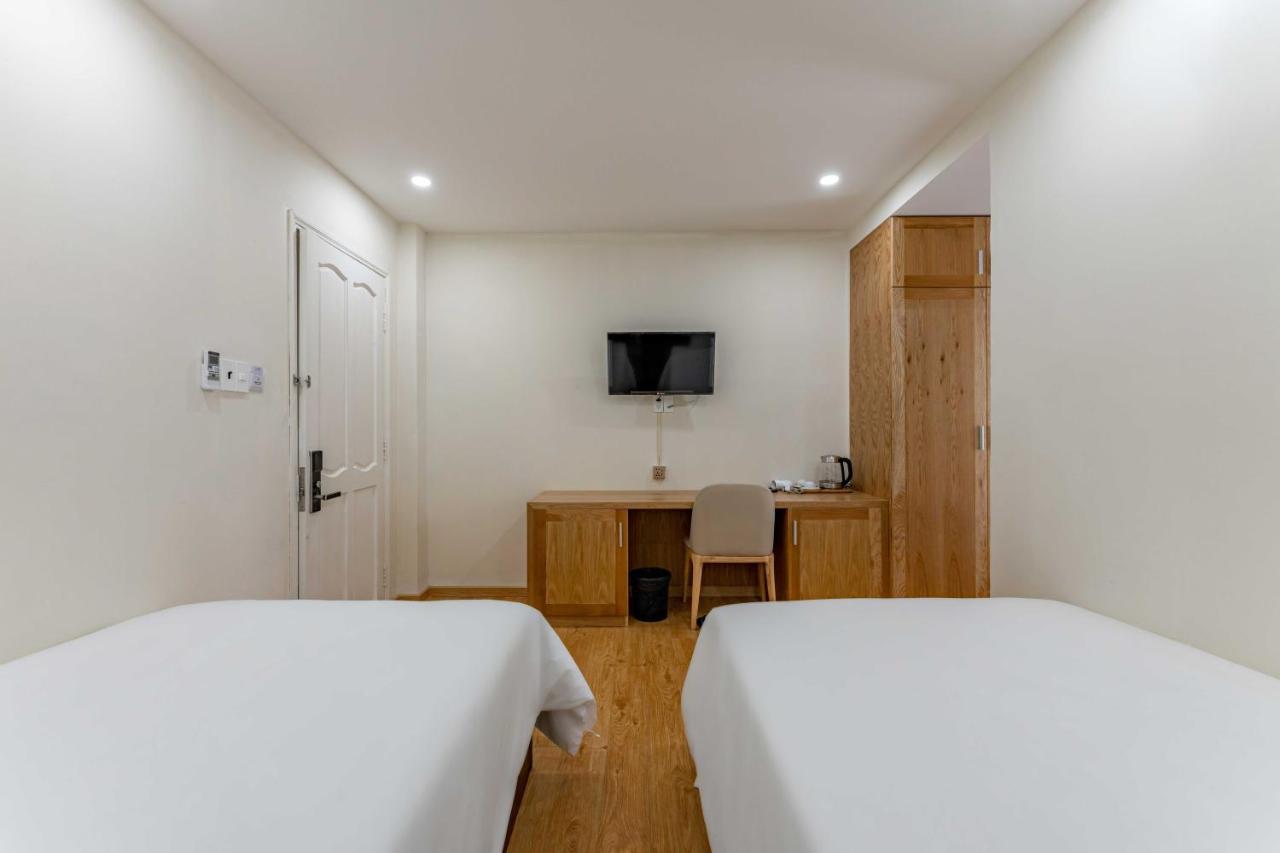 Edoya Hotel Dong Khoi Хошимин Екстериор снимка